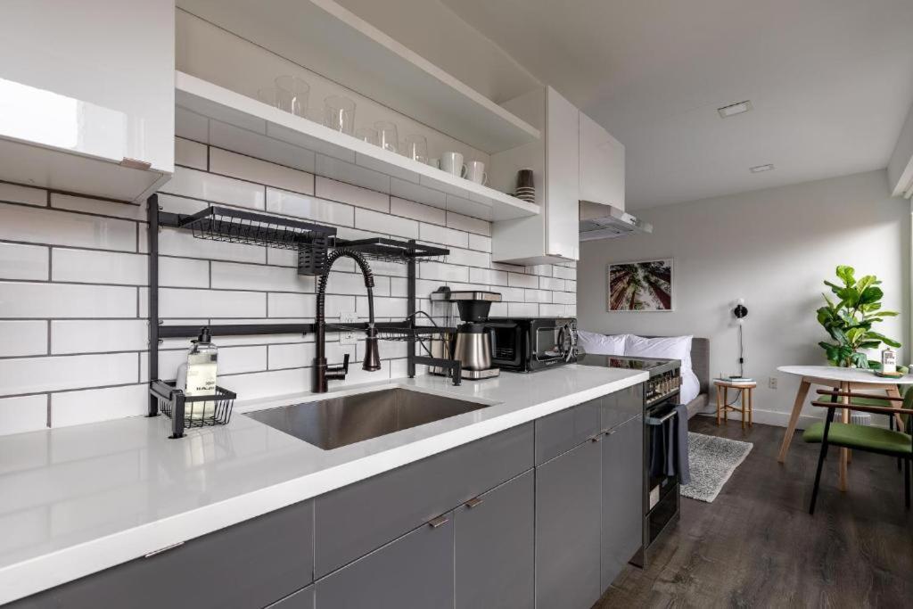 Reside Seattle Downtown, A Wyndham Residence Экстерьер фото
