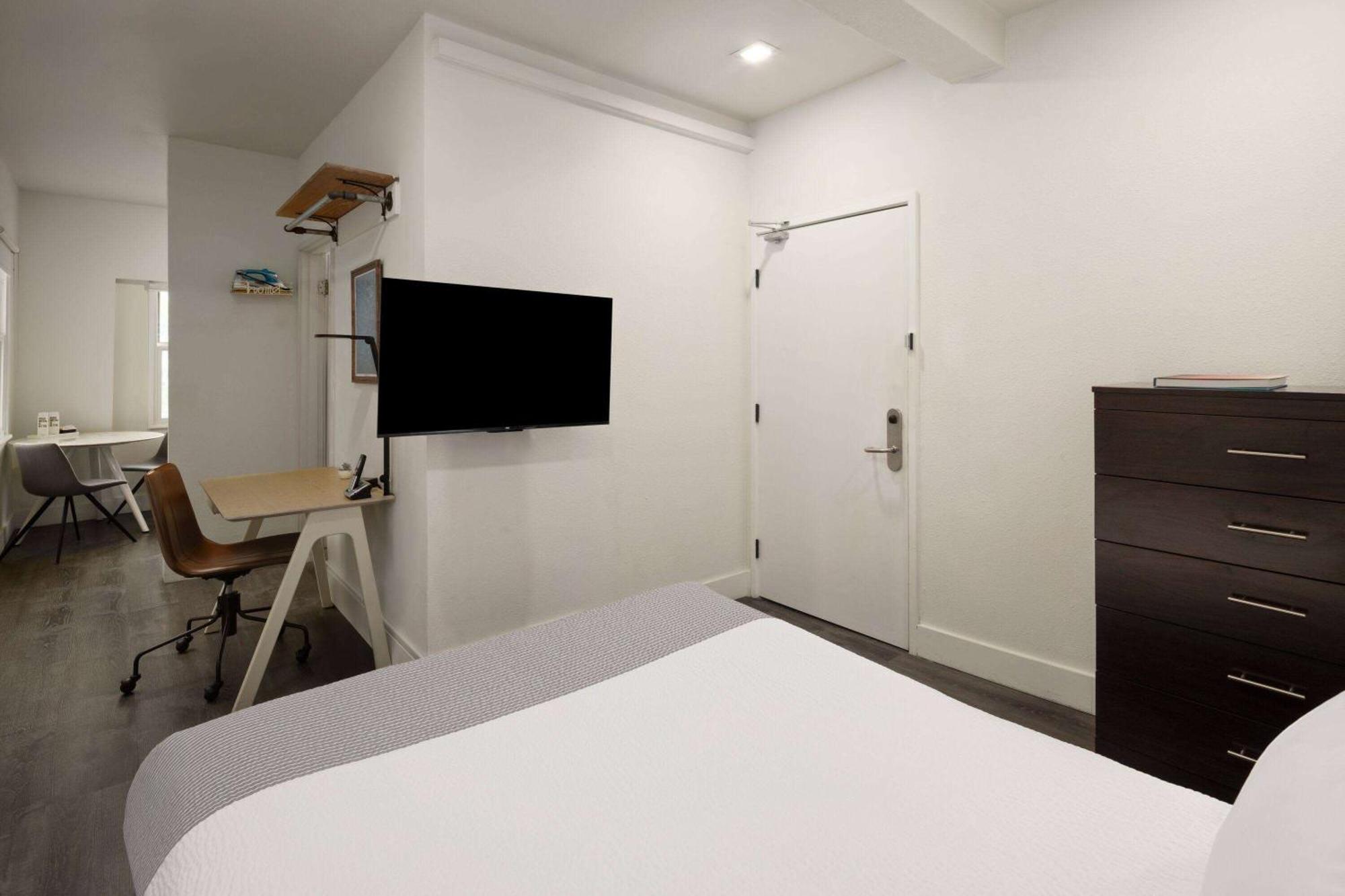Reside Seattle Downtown, A Wyndham Residence Экстерьер фото